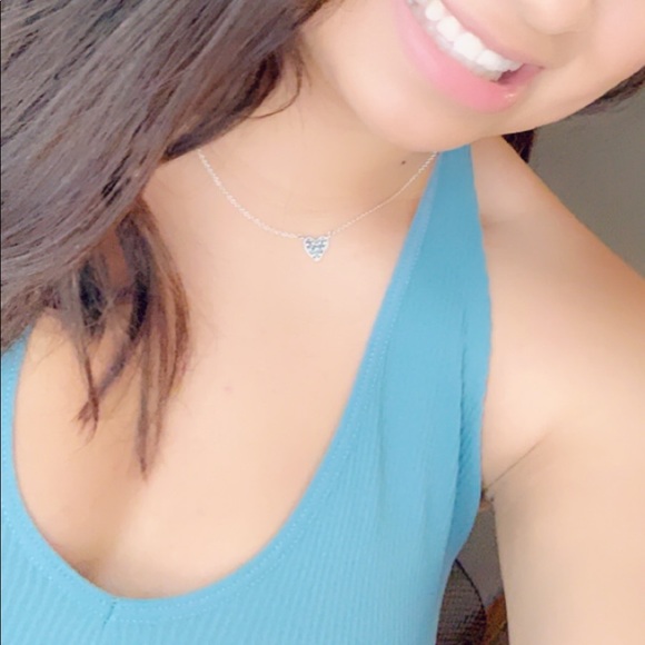 Brand new top. - Picture 2 of 4